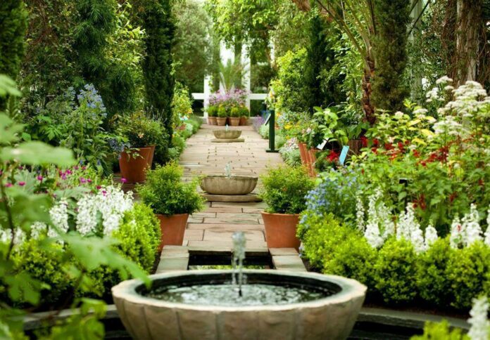 30 великолепных идей для создания красивого сада с широким разнообразием сортов цветов и растений