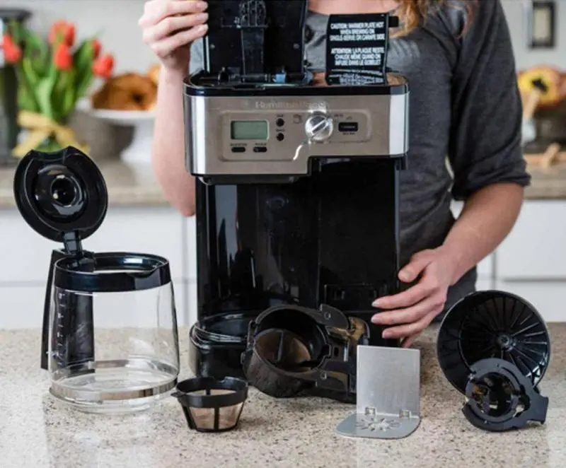 Как правильно чистить и ухаживать за кофемашиной?